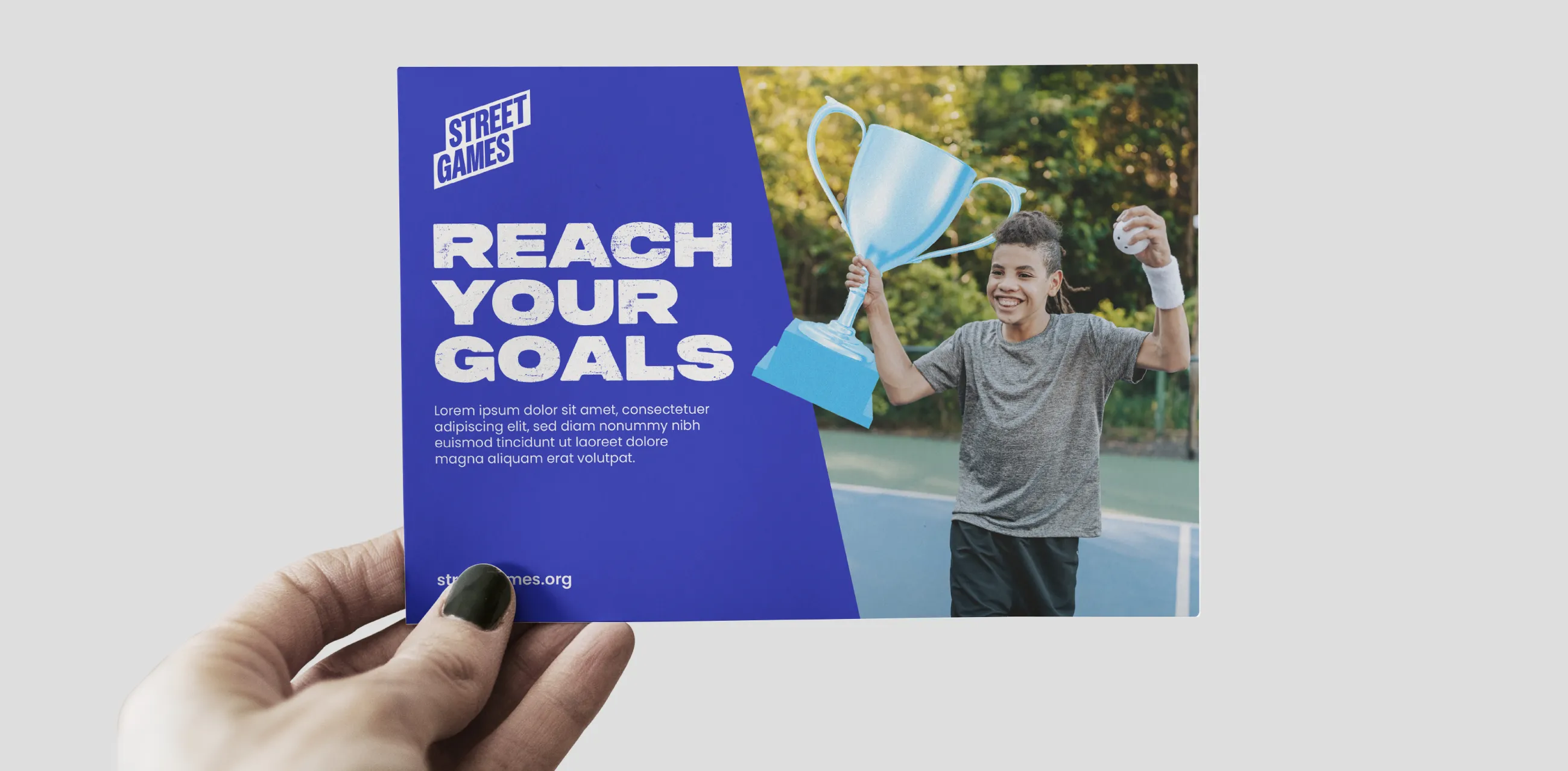 Postcard saying 'Reach your goals'